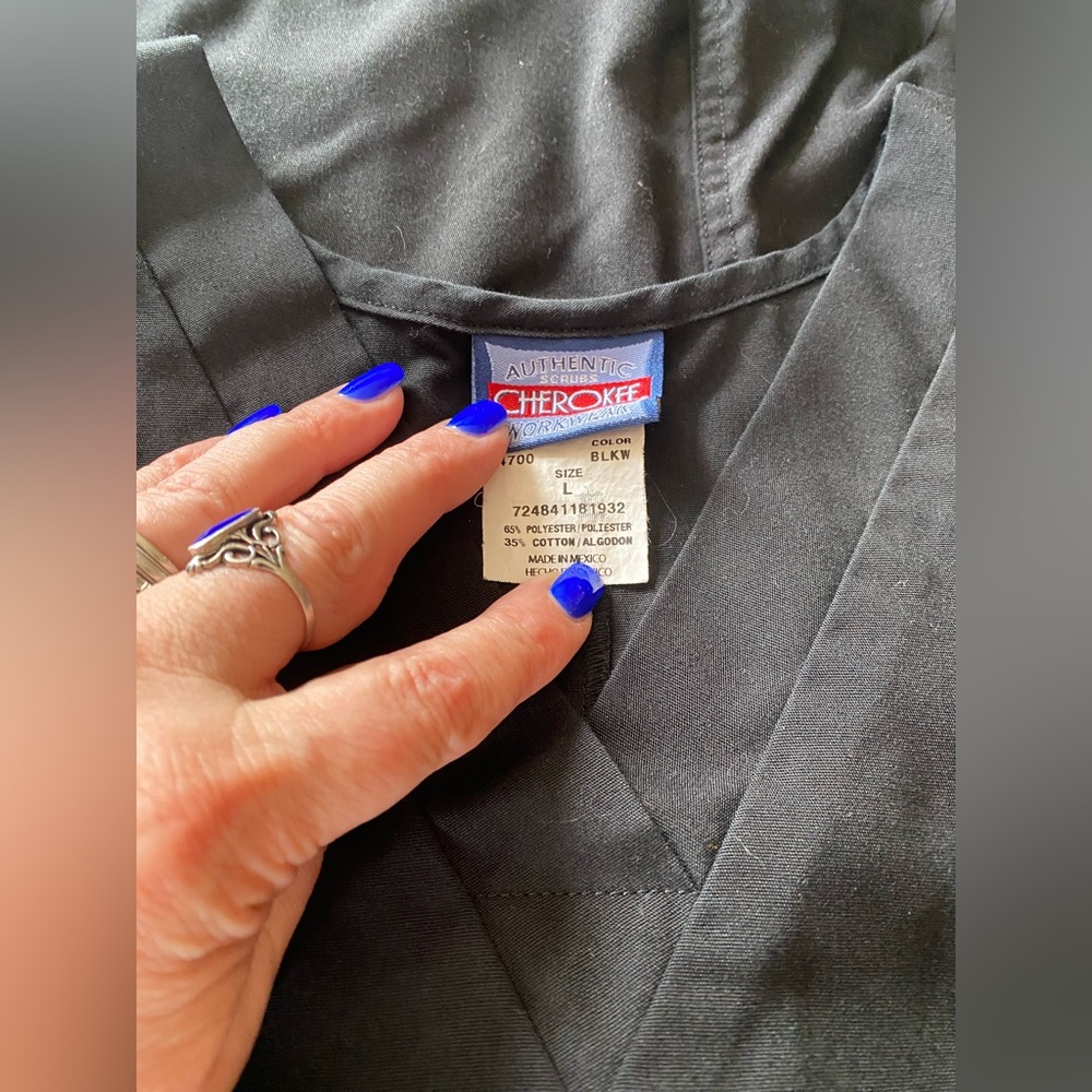 Black scrub set used by Cherokee  size Large drawstring pant and top